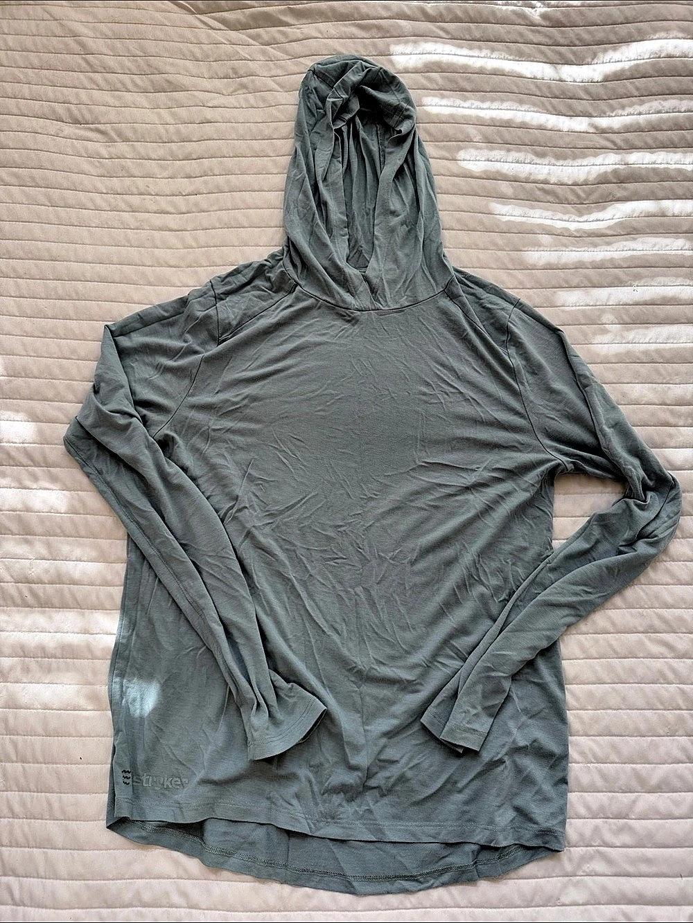 Free Fly Women's Bamboo Shade Hoodie II Gray Medium